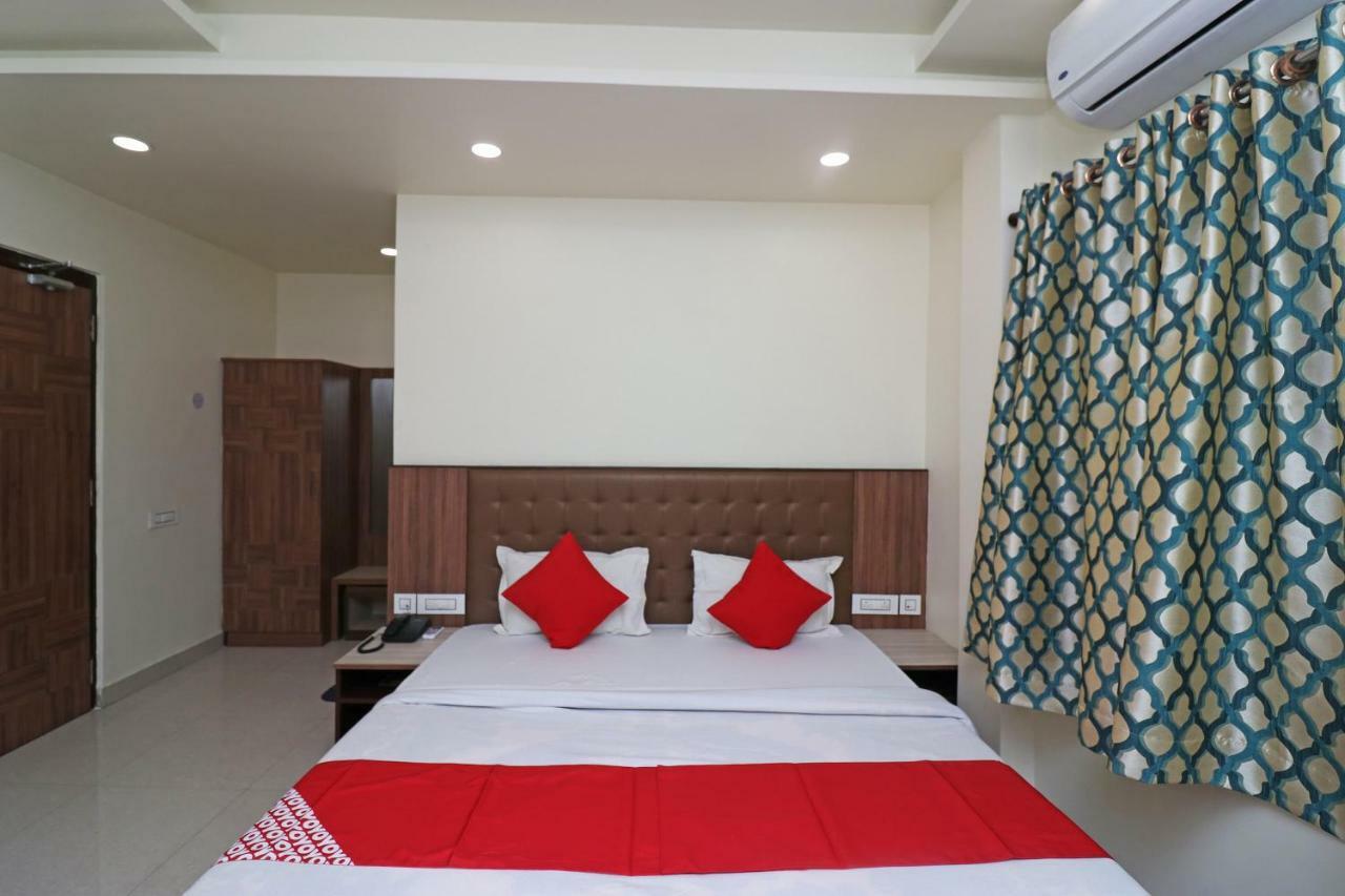 Oyo 37989 Hotel Debarshi Bānkura Zimmer foto